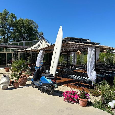 Hotel Surf Primorsko Luaran gambar