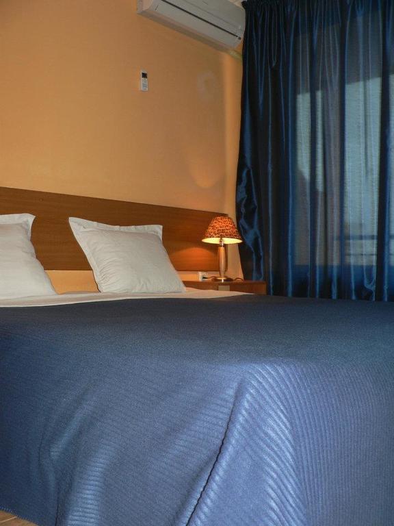 Hotel Surf Primorsko Bilik gambar