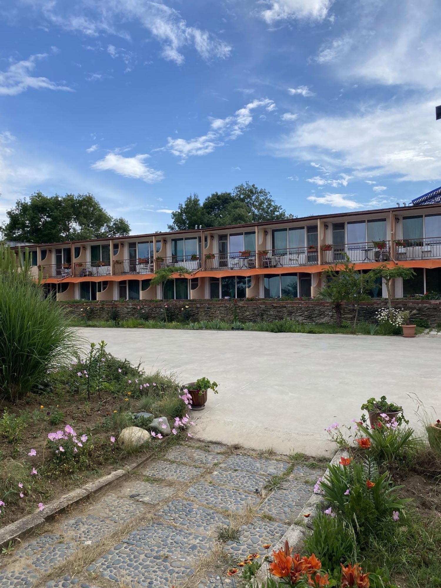 Hotel Surf Primorsko Luaran gambar