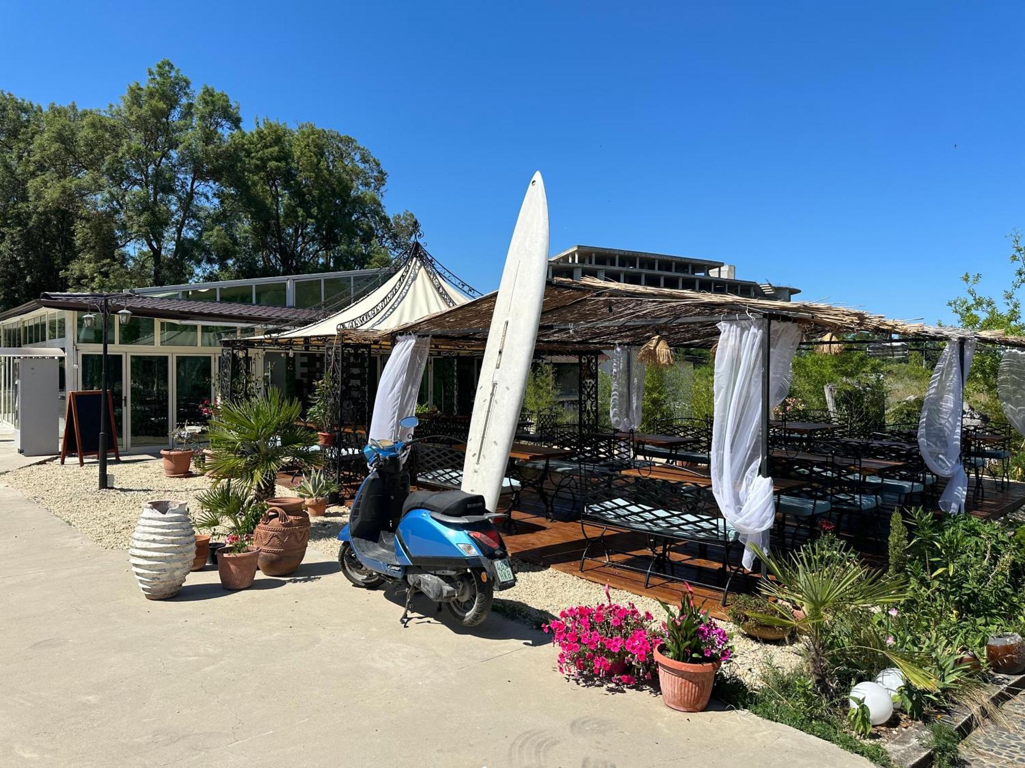 Hotel Surf Primorsko Luaran gambar
